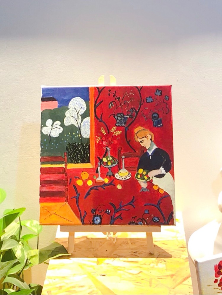 胡洁丙烯画《红色的和谐》