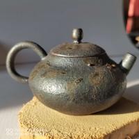 陶瓷工艺美术师 王德宝茶壶作品《柴烧鲁陶扁潘壶》