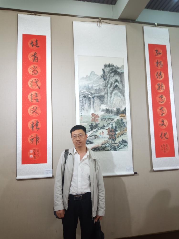点击缩小