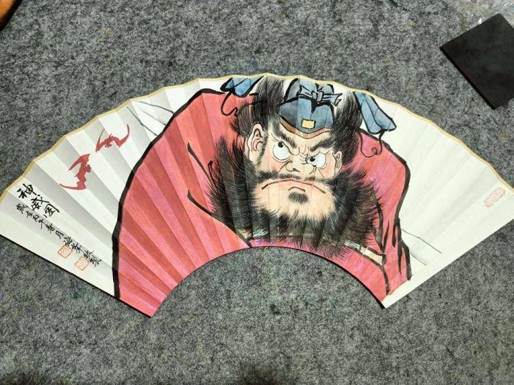 点击缩小